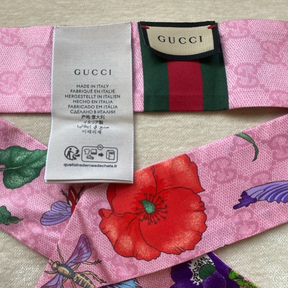 GUCCI GG SILK BOW SCARF - Picture 6 of 14